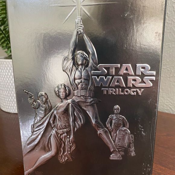 Star Wars Other - Star Wars Trilogy DVDS